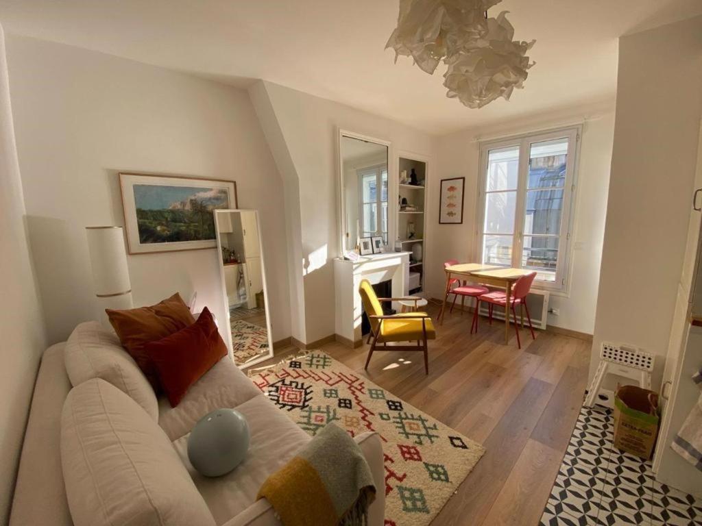 Modern Appartement W/ Tour Eiffel View In The 7Th Paris Ngoại thất bức ảnh
