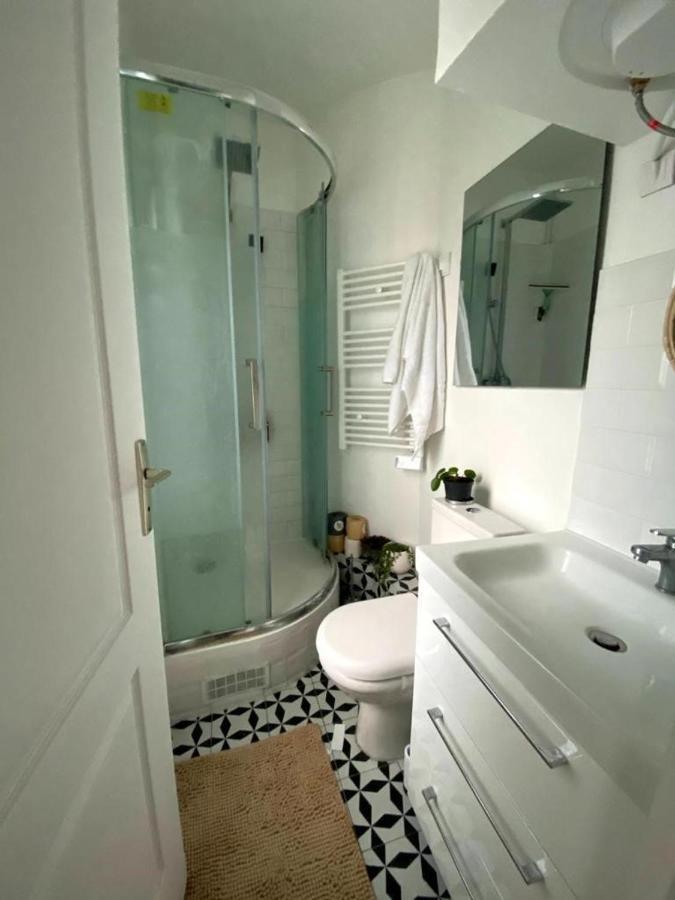 Modern Appartement W/ Tour Eiffel View In The 7Th Paris Ngoại thất bức ảnh